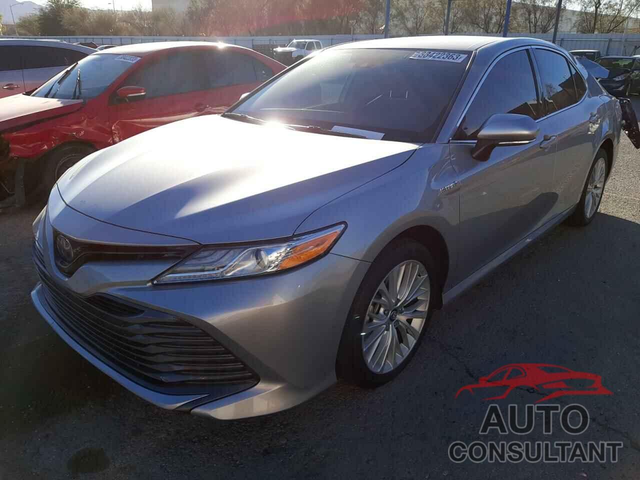 TOYOTA CAMRY 2019 - 4T1B21HK2KU013113