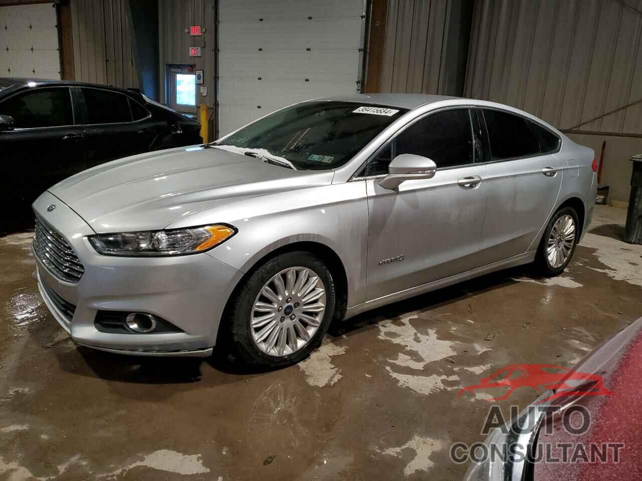 FORD FUSION 2015 - 3FA6P0LU2FR135774