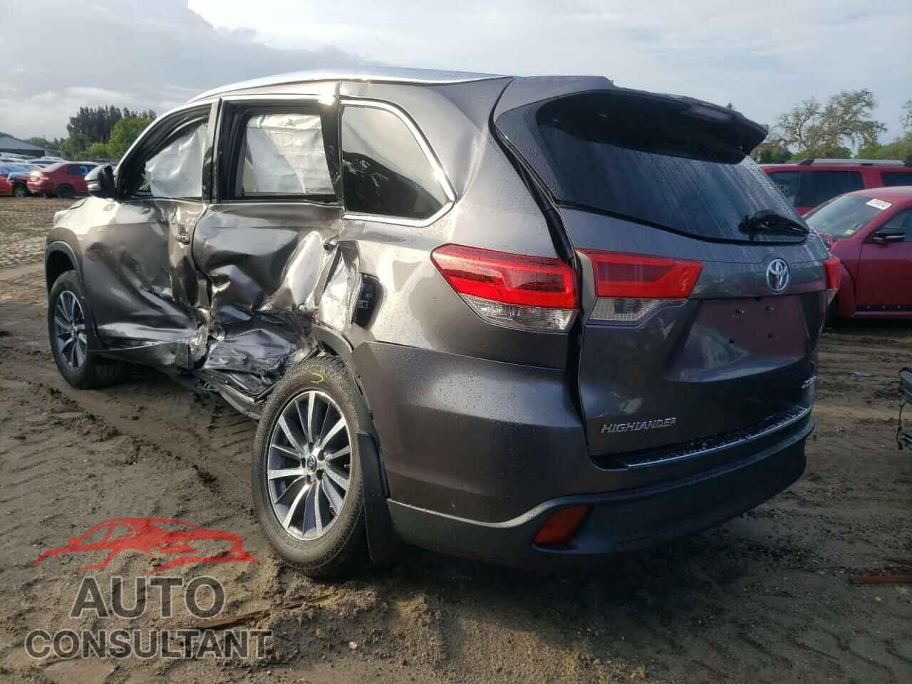 TOYOTA HIGHLANDER 2017 - 5TDJZRFH2HS458093