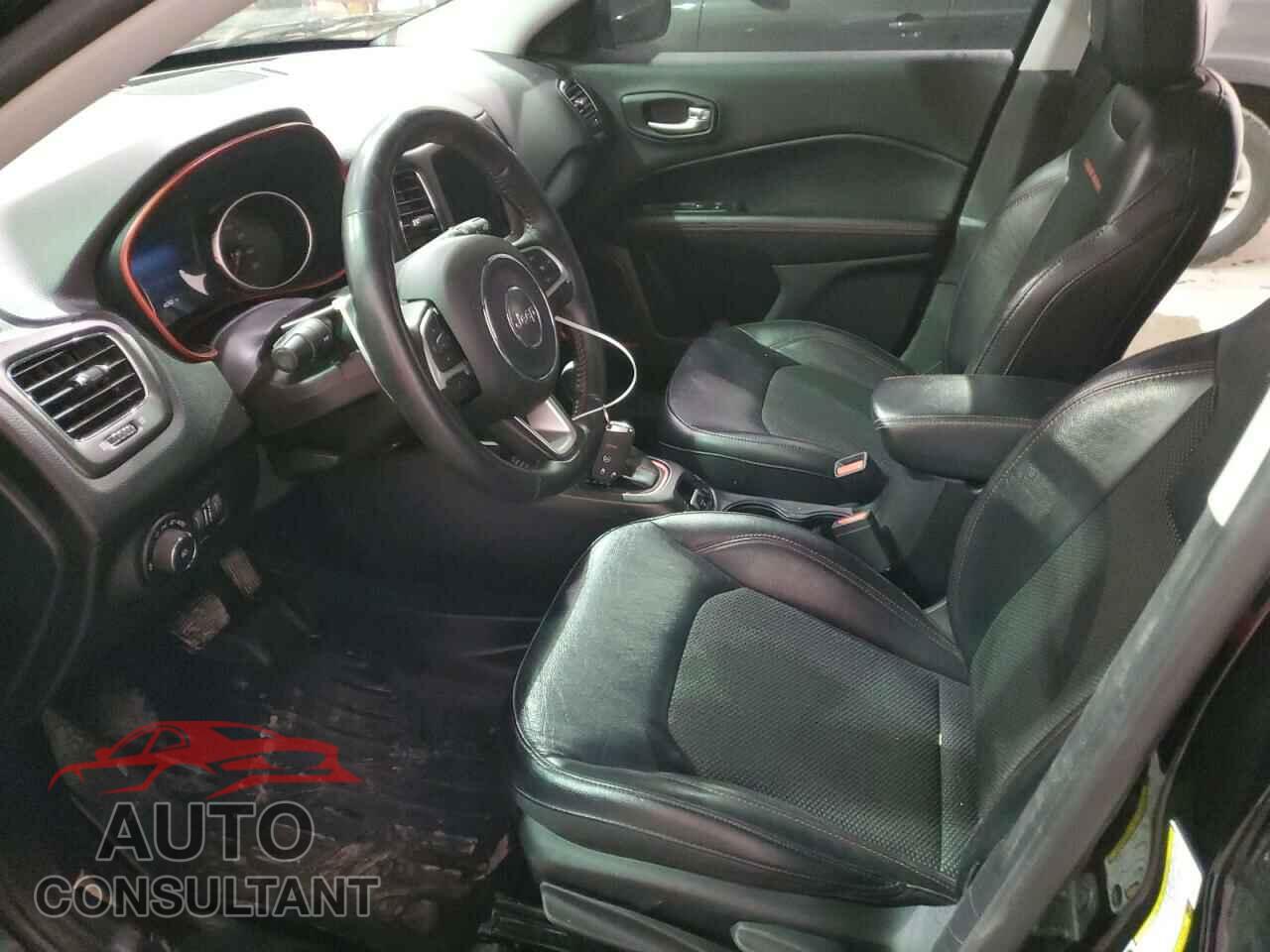 JEEP COMPASS 2018 - 3C4NJDDB7JT234629