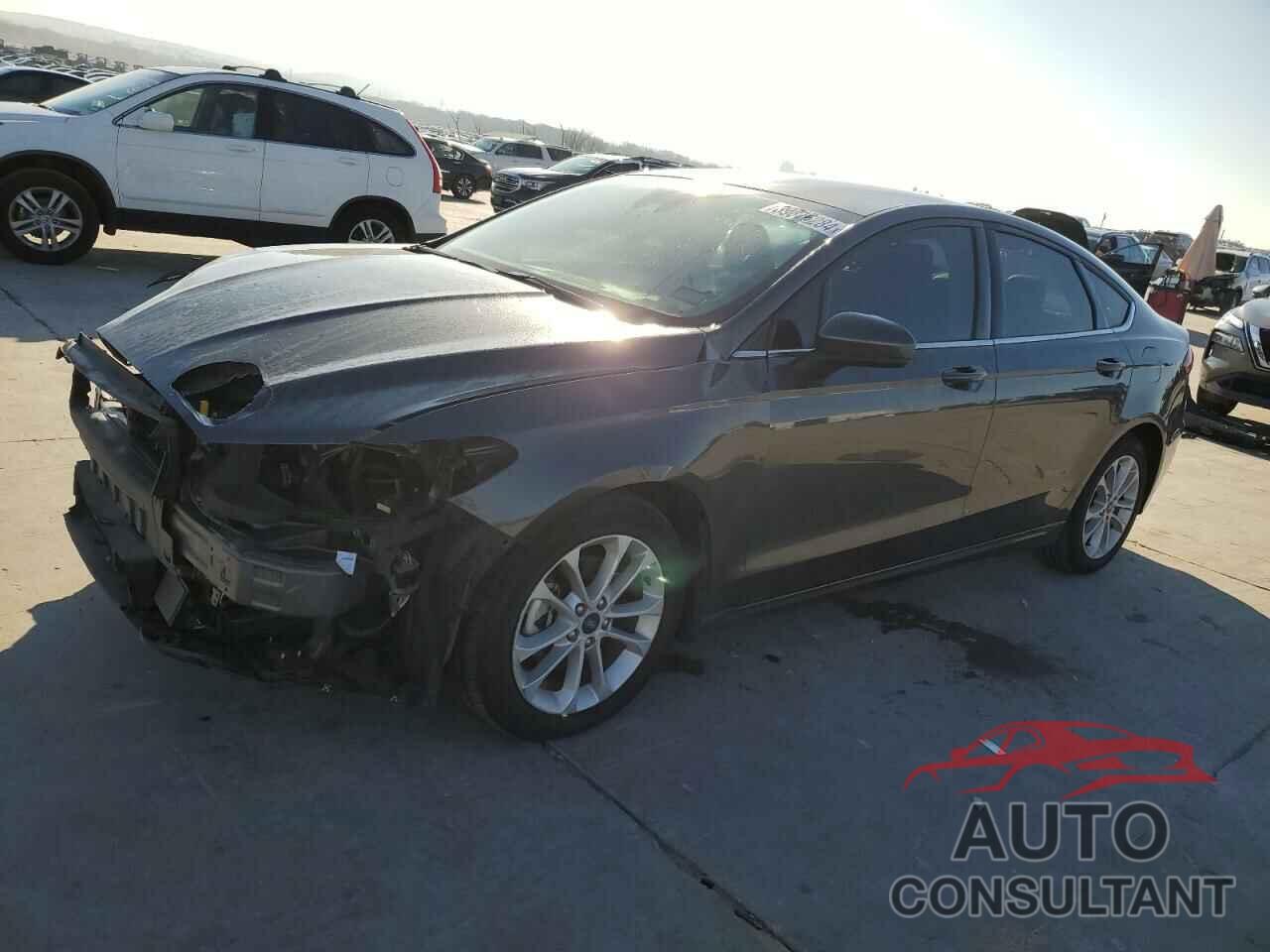 FORD FUSION 2020 - 3FA6P0LU8LR156558