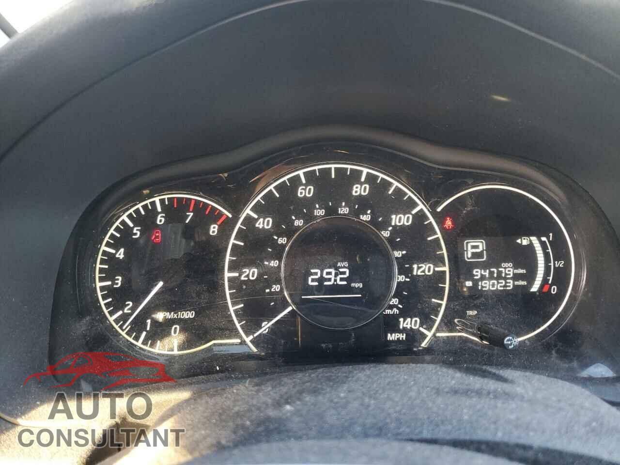 NISSAN VERSA 2017 - 3N1CE2CP8HL361786