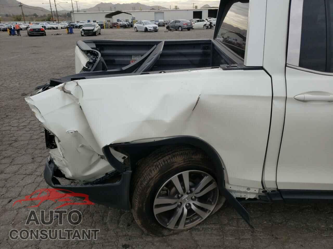 HONDA RIDGELINE 2017 - 5FPYK2F41HB006560