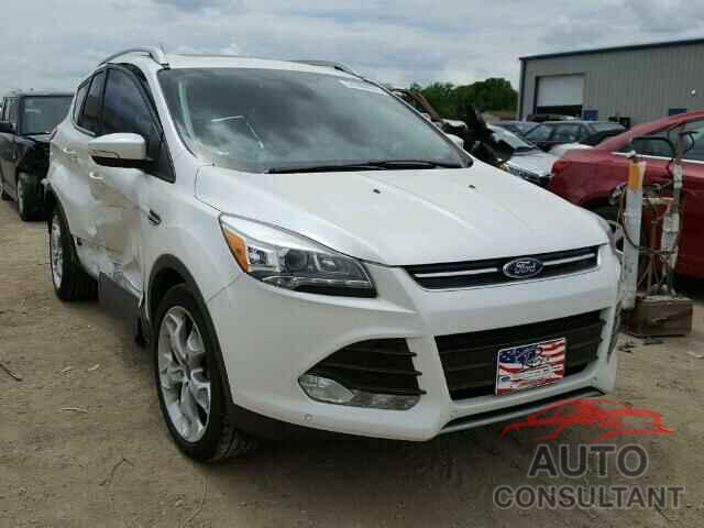 FORD ESCAPE 2015 - 1FMCU9J92FUA39186
