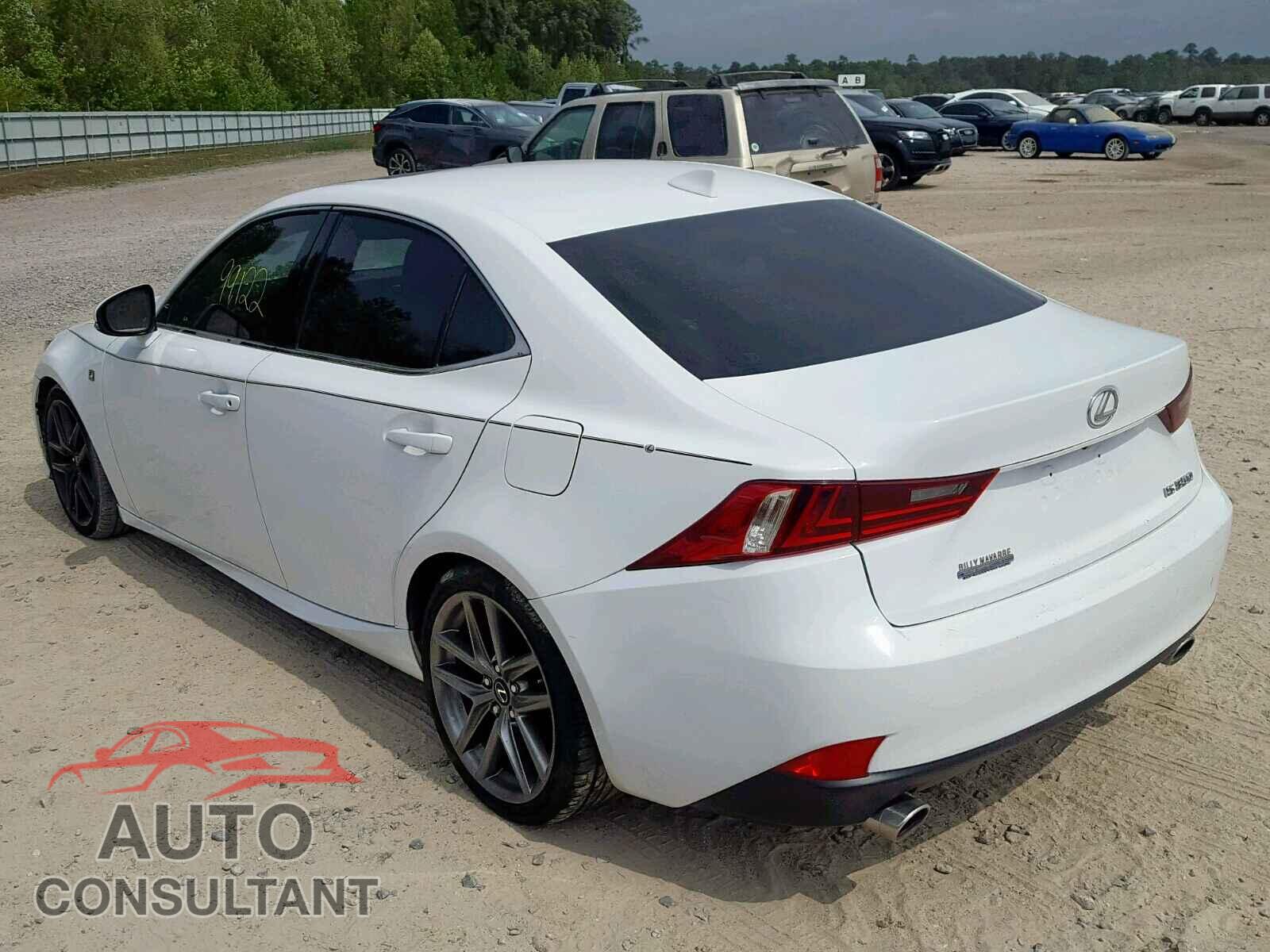LEXUS IS 2014 - JTHBE1D20E5011858