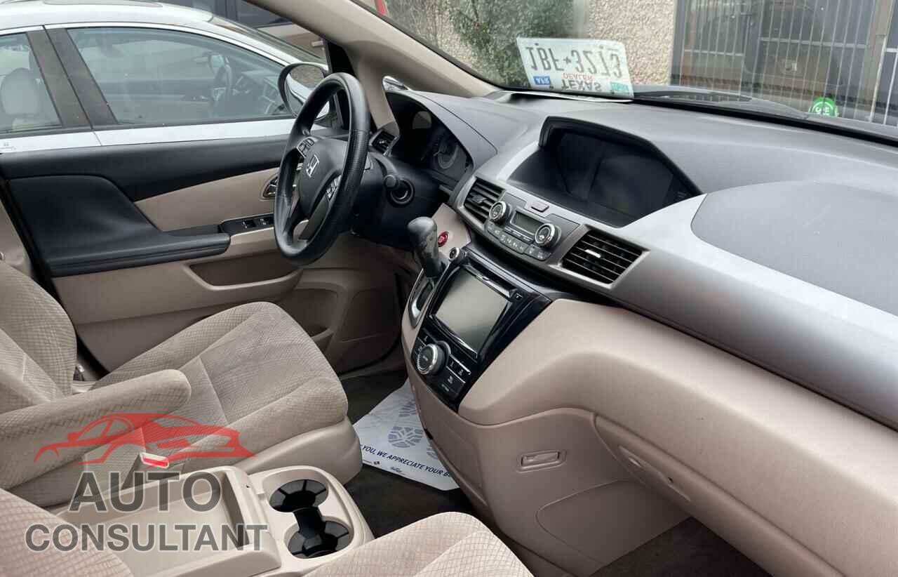 HONDA ODYSSEY 2015 - 1VWBT7A30GC011300