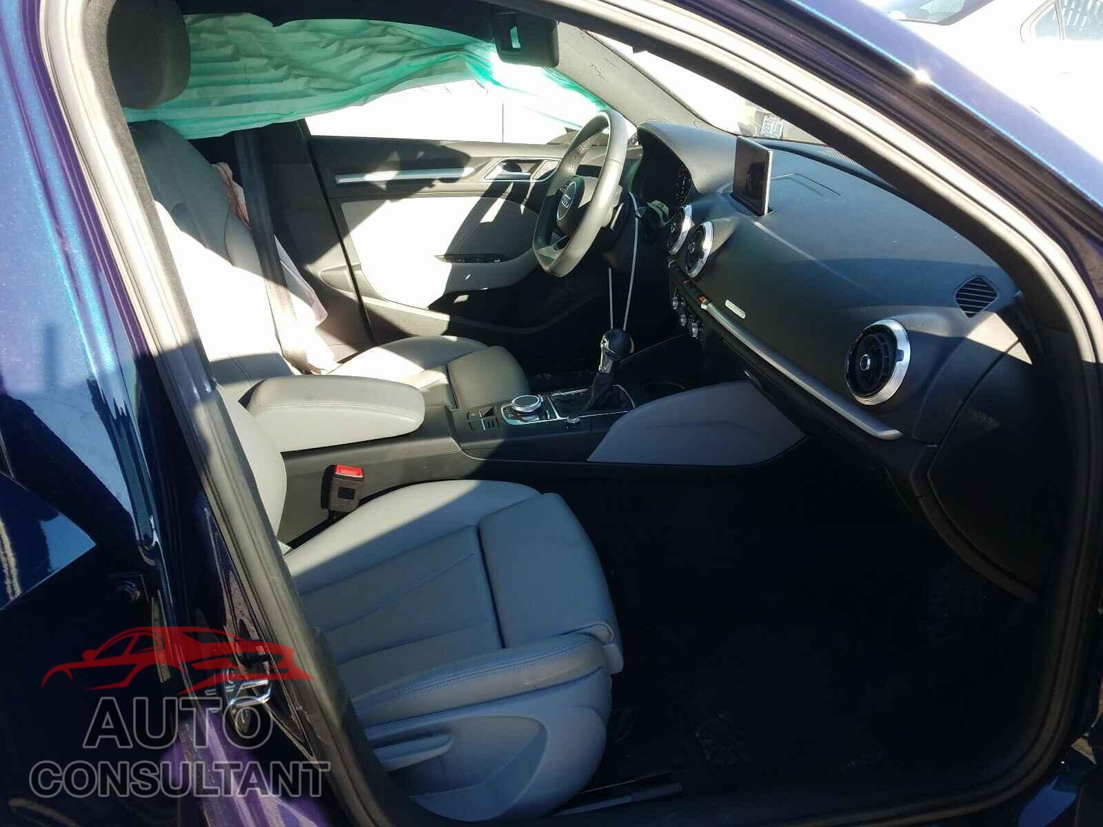 AUDI A3 2018 - WAUB8GFF6J1081326