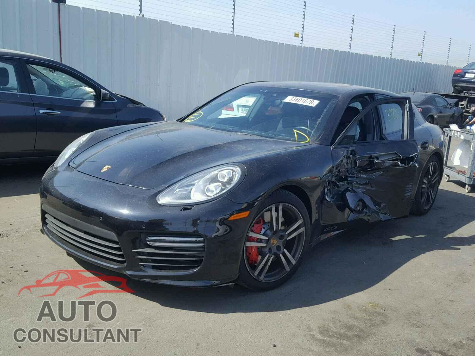 PORSCHE PANAMERA 2015 - WP0AF2A73FL081741