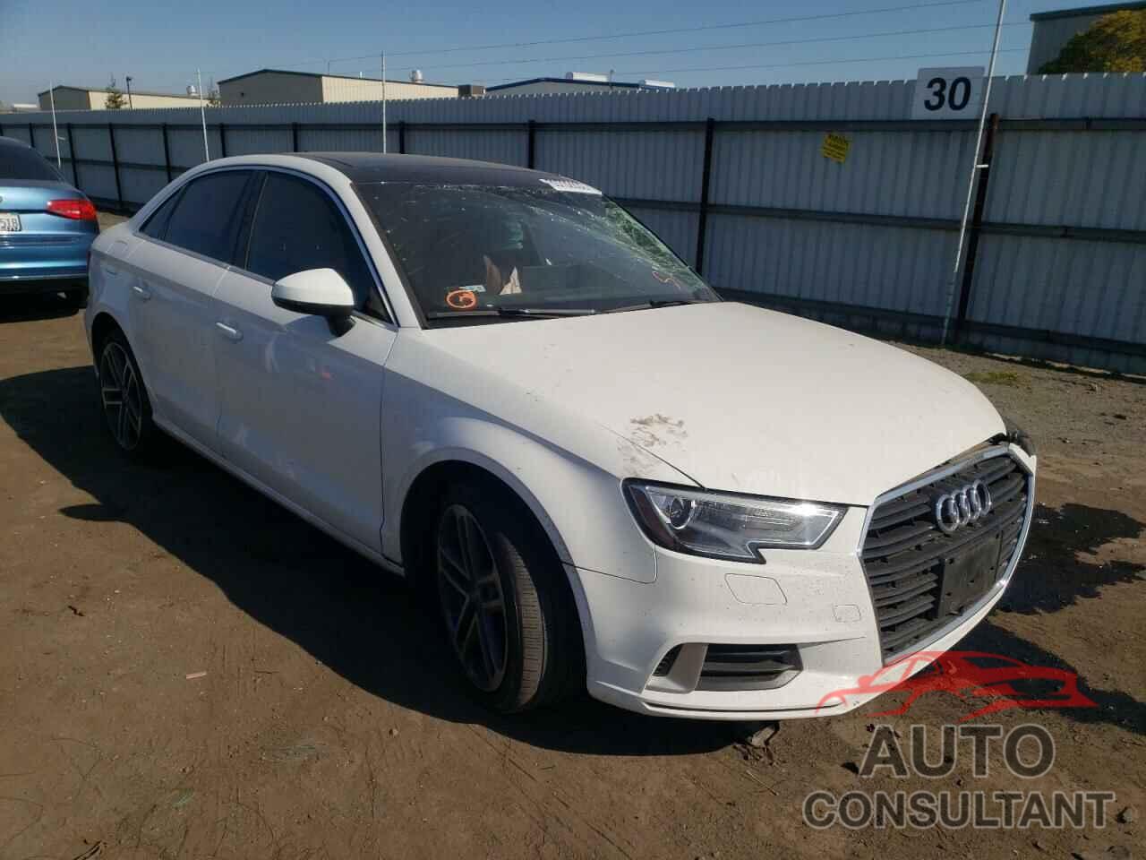 AUDI A3 2019 - WAUAUGFF8K1015241