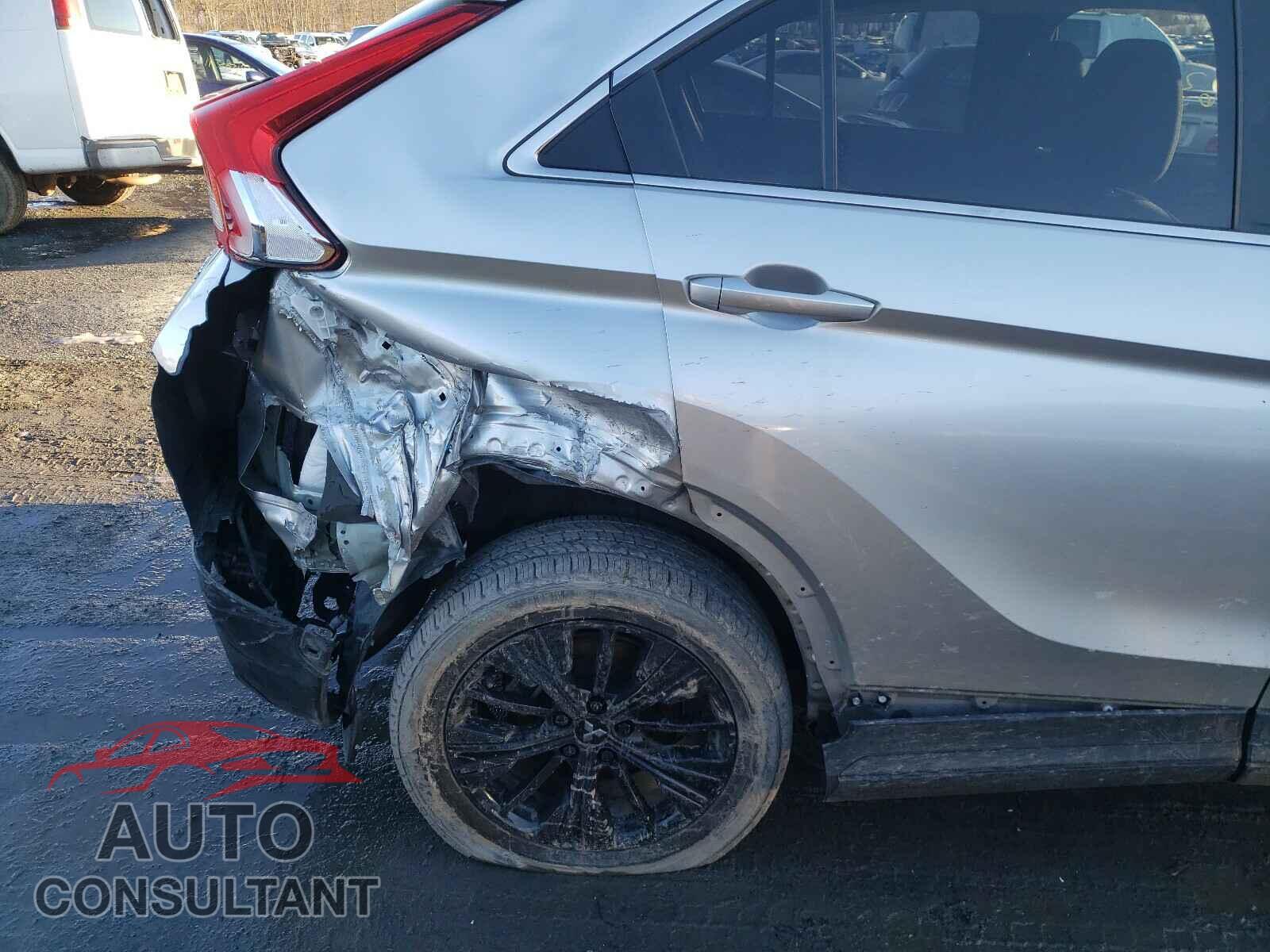 MITSUBISHI ECLIPSE 2018 - JA4AT4AA0JZ069322