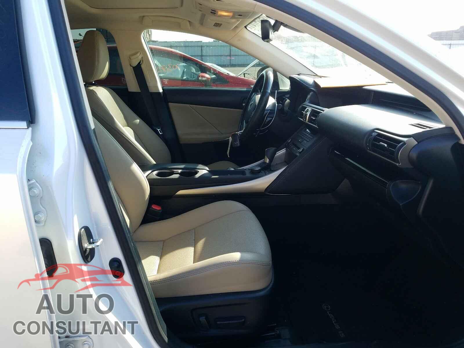 LEXUS IS 2019 - JTHBA1D29K5091068