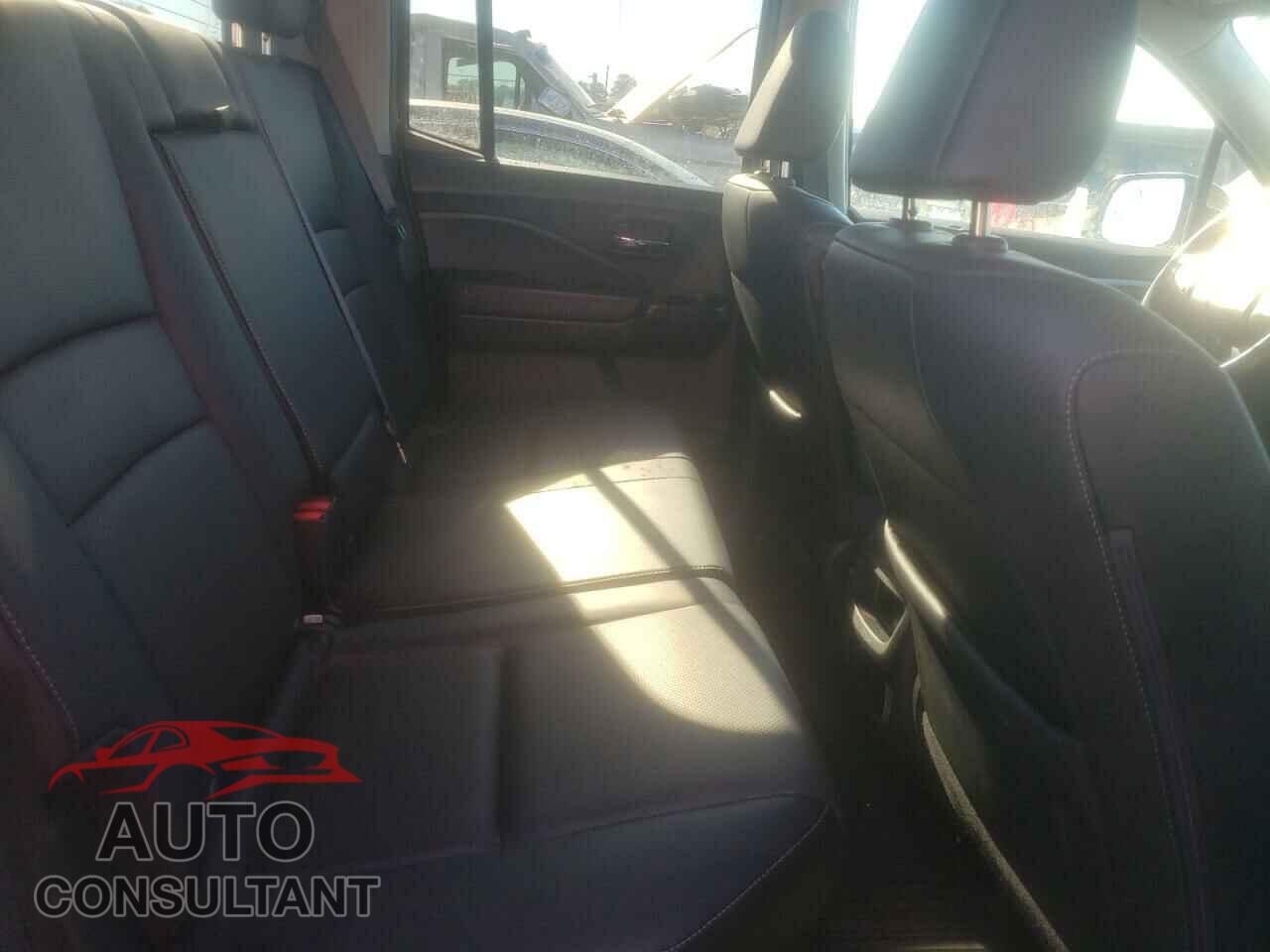 HONDA RIDGELINE 2017 - 5FPYK3F52HB029828