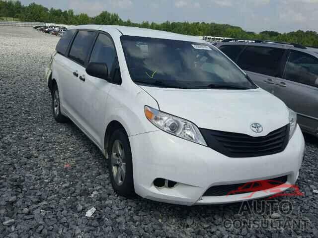 TOYOTA SIENNA 2015 - 5TDZK3DC5FS533281