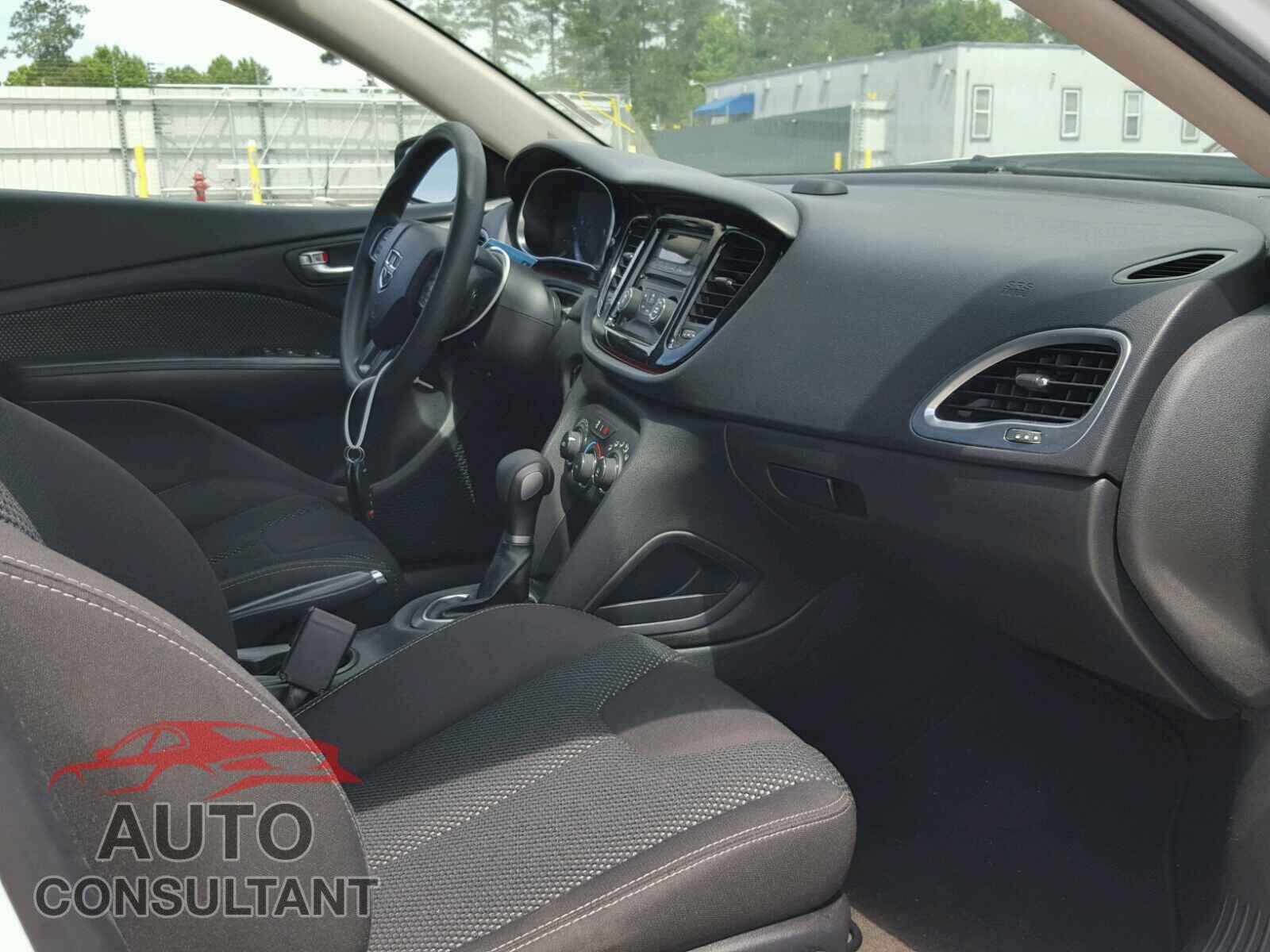 DODGE DART 2015 - 1C3CDFBB5FD285982