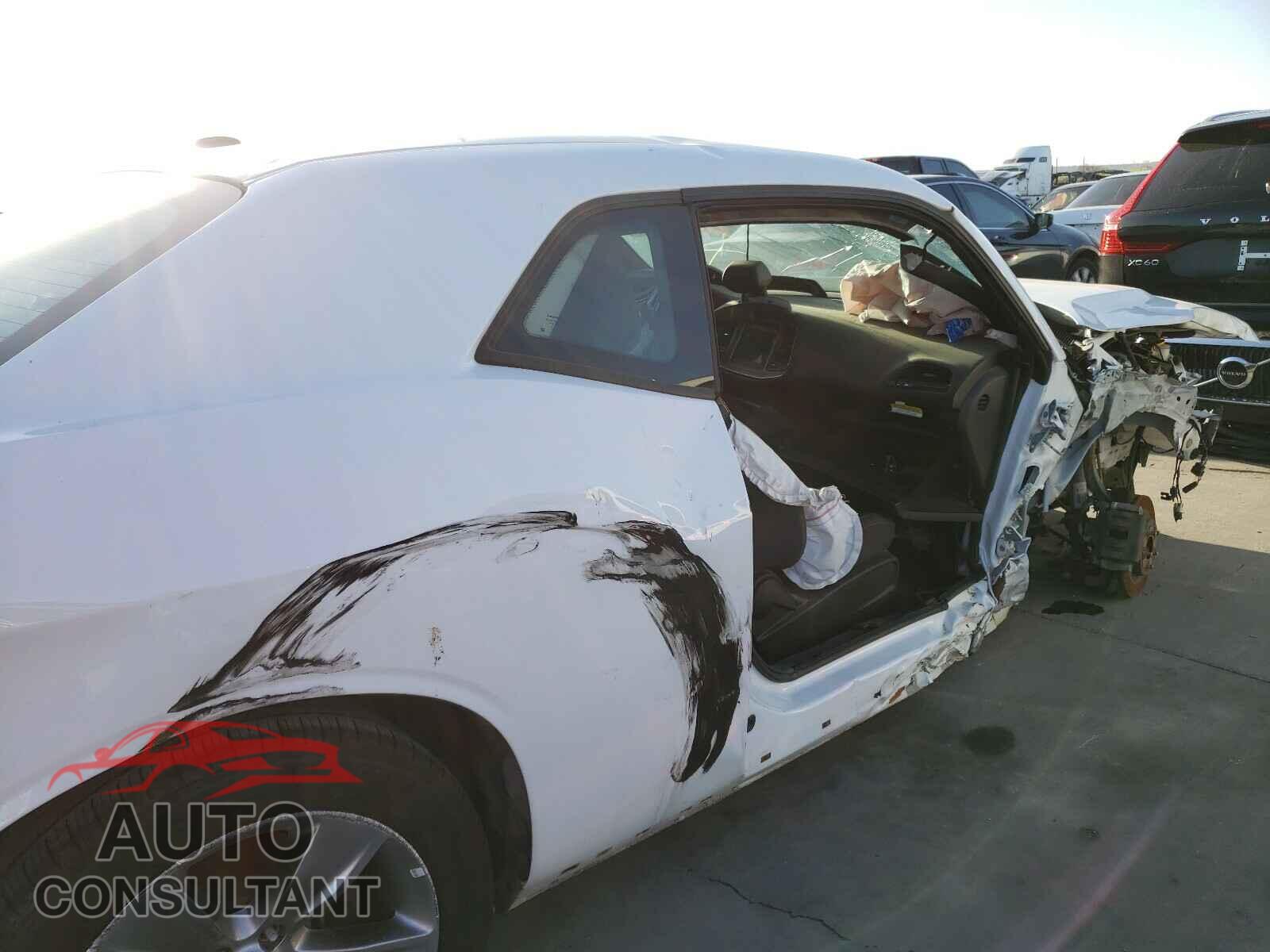 DODGE CHALLENGER 2018 - 2C3CDZAG8JH245647