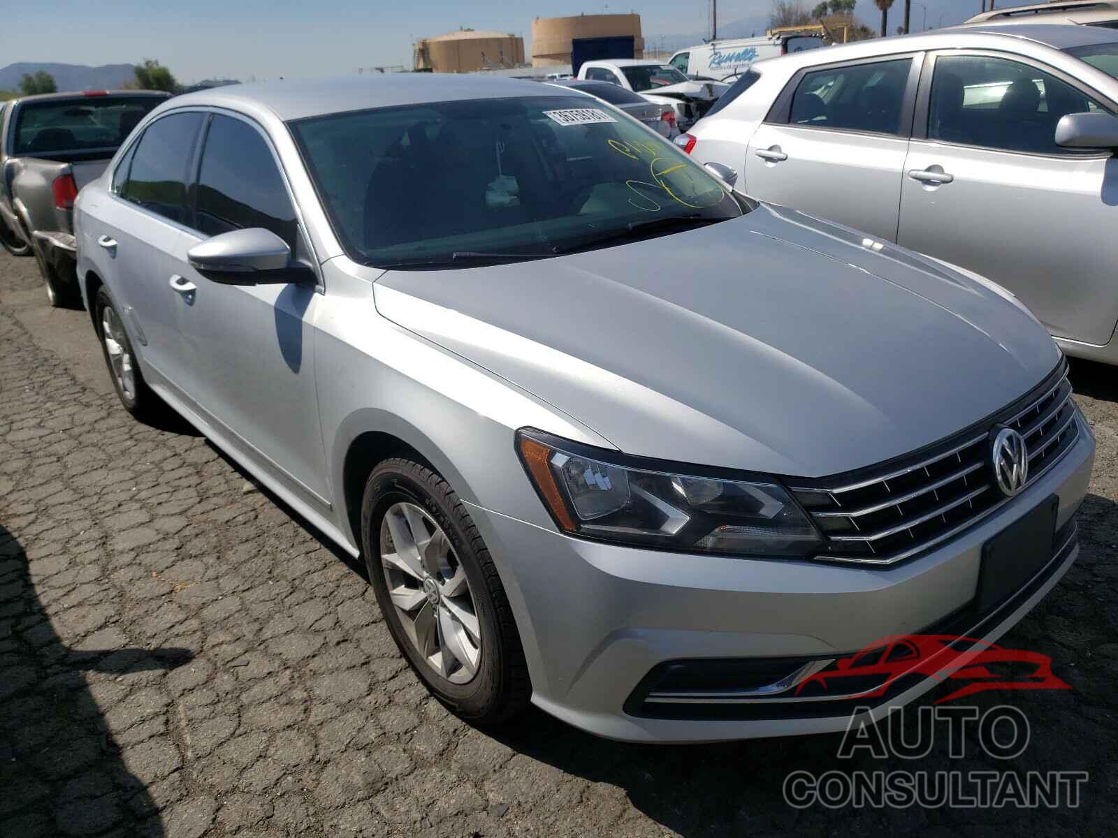 VOLKSWAGEN PASSAT 2016 - 1VWAT7A36GC016285