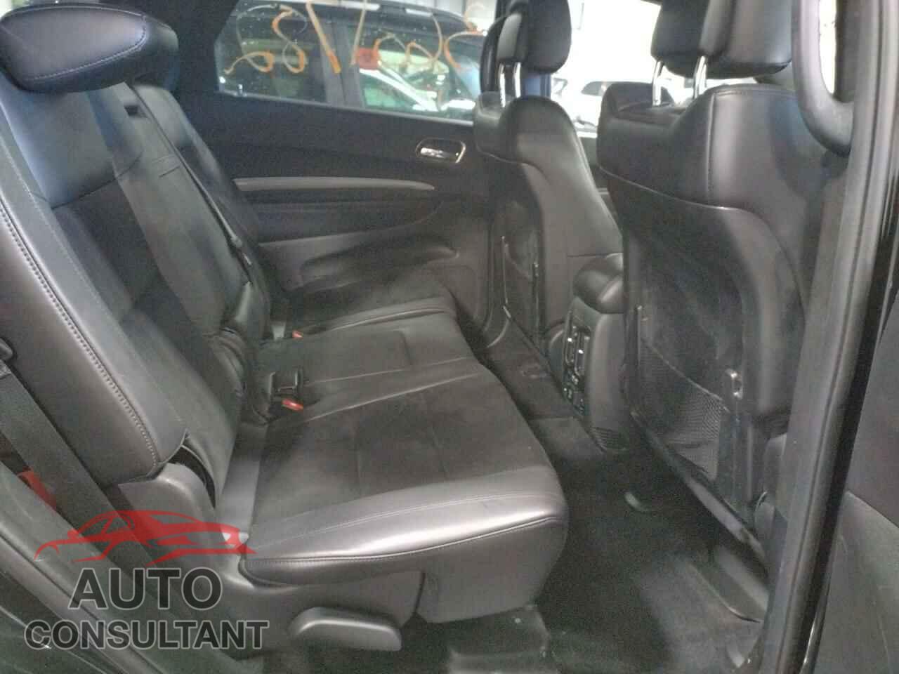 DODGE DURANGO 2018 - 1C4RDJDGXJC307359