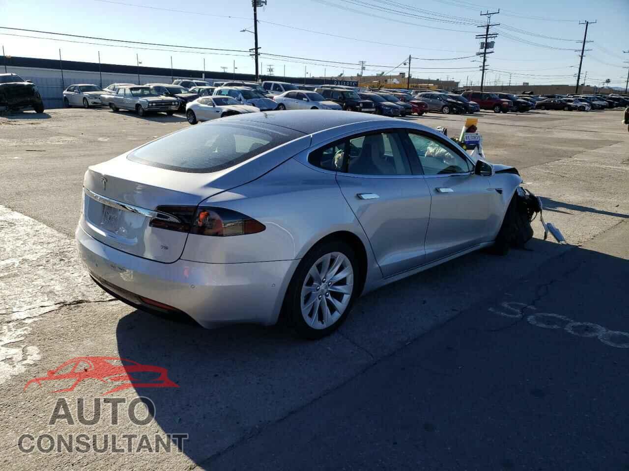 TESLA MODEL S 2017 - 5YJSA1E10HF209782