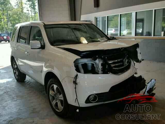 HONDA PILOT 2015 - 5FNYF3H56FB033596