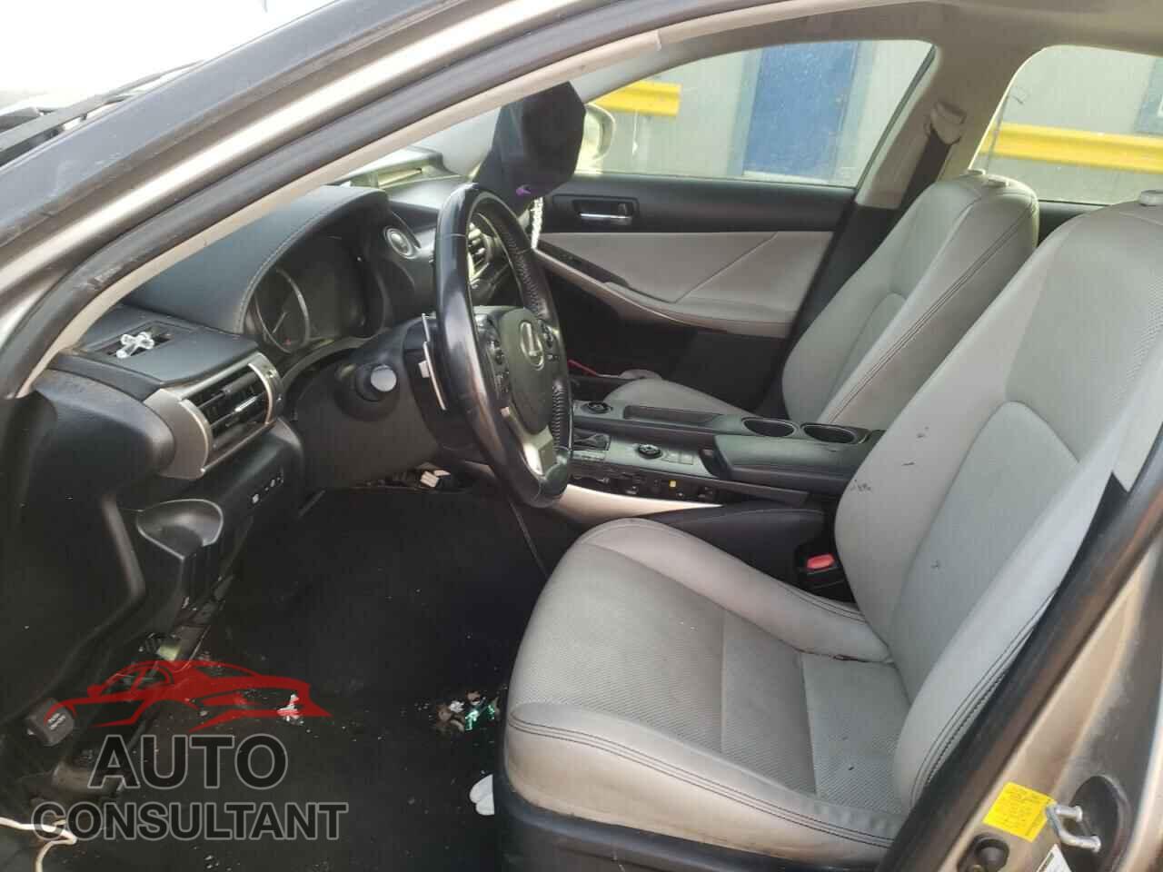 LEXUS IS 2015 - JTHCF1D26F5023922