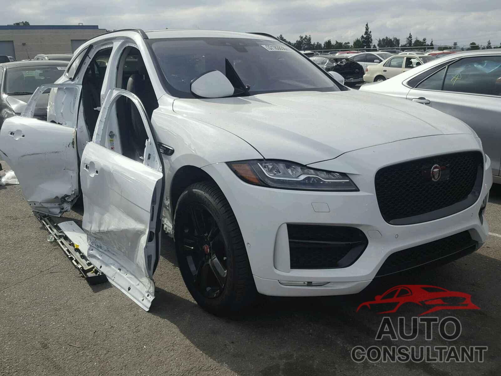 JAGUAR F-PACE 2017 - SADCL2BV5HA080379