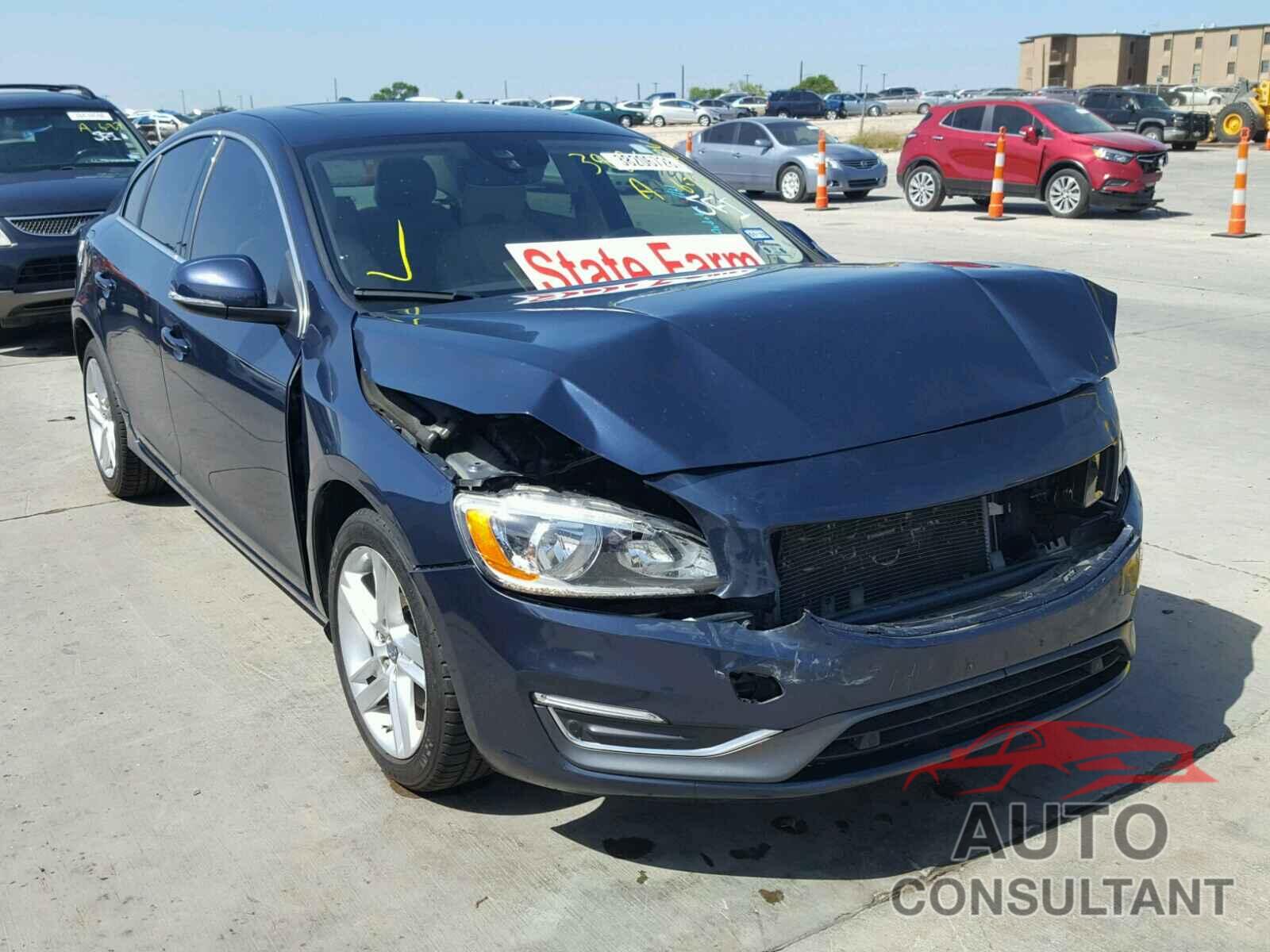 VOLVO S60 2015 - YV140MFK5F2337711