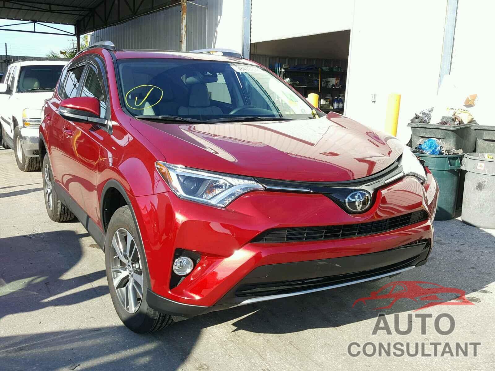 TOYOTA RAV4 XLE 2018 - 2T3WFREV9JW437901