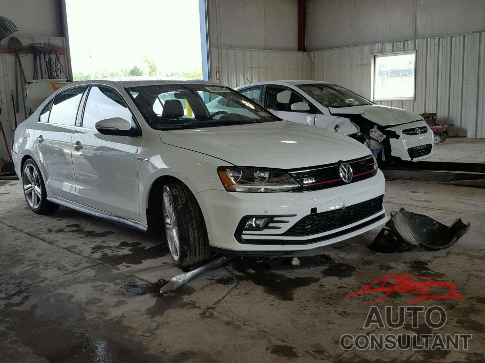 VOLKSWAGEN JETTA 2017 - 3VW5T7AJ5HM343308