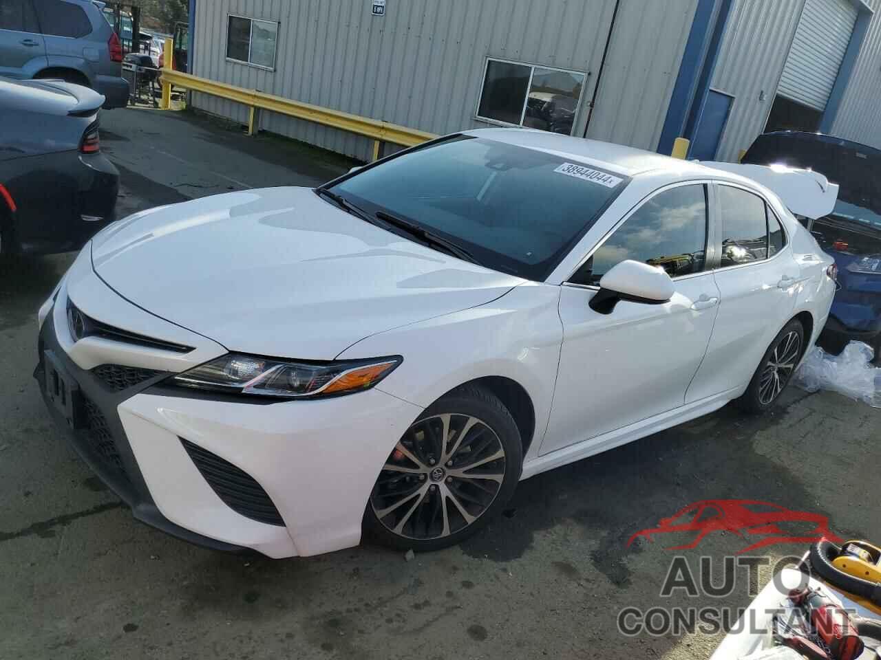 TOYOTA CAMRY 2019 - 4T1B11HK2KU213959
