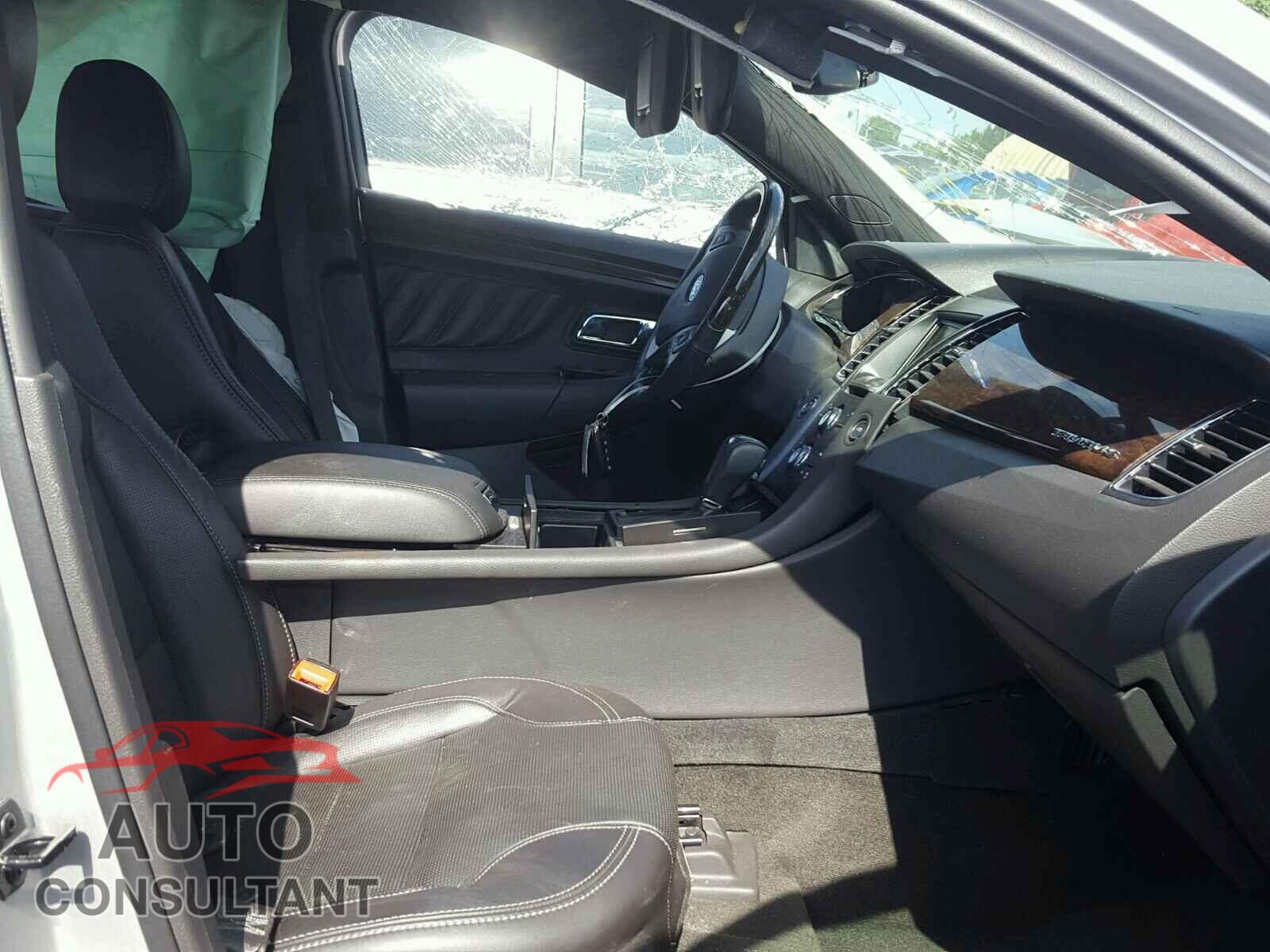 FORD TAURUS 2015 - 1FAHP2F88FG110484