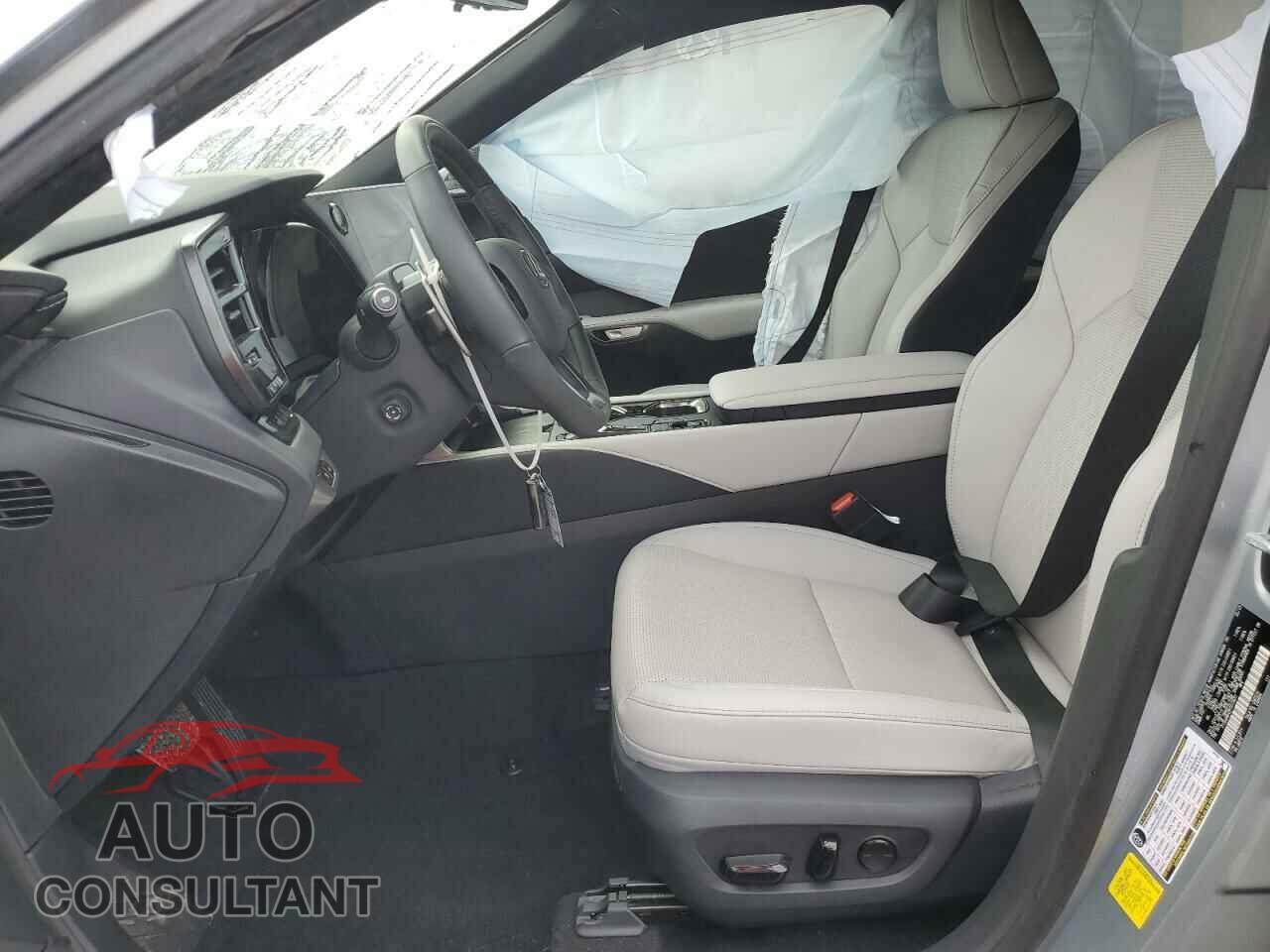 LEXUS RX350 2023 - 2T2BAMBA3PC013677