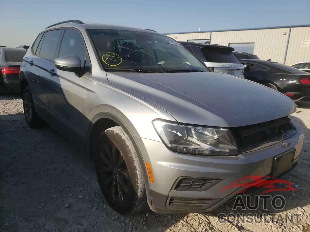 VOLKSWAGEN TIGUAN 2019 - 3VV1B7AX0KM200297