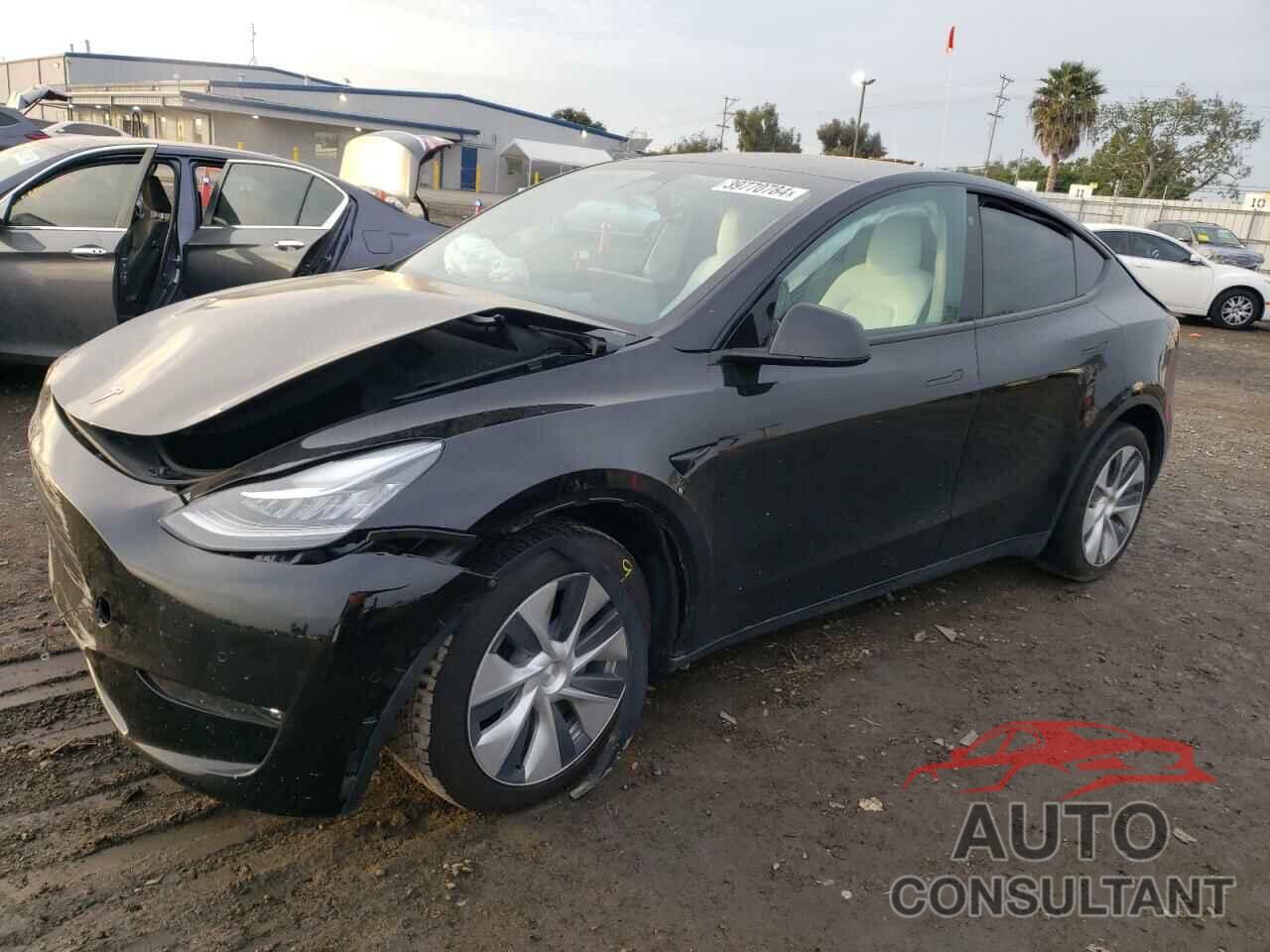 TESLA MODEL Y 2021 - 5YJYGDEE5MF293573