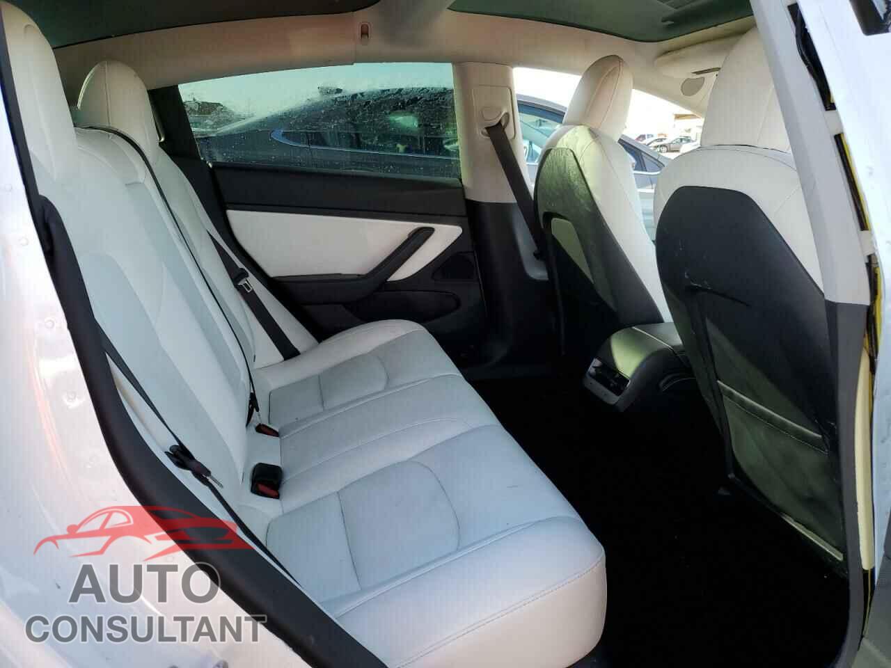 TESLA MODEL 3 2021 - 5YJ3E1EA4MF873375