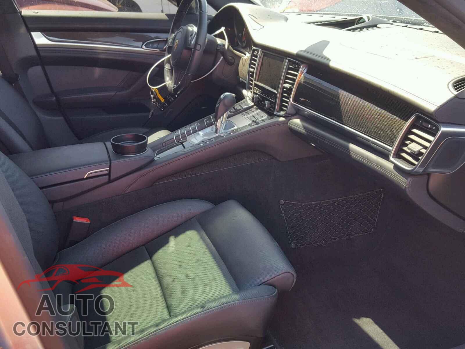 PORSCHE PANAMERA 2015 - WP0BC2A72FL075054