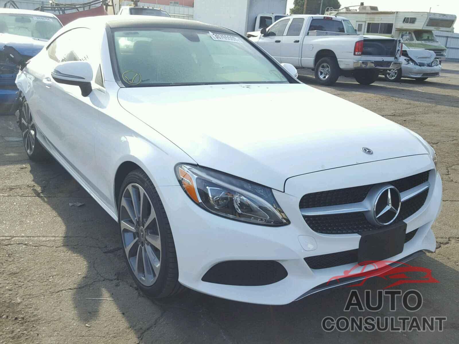 MERCEDES-BENZ C300 2018 - WDDWJ4JB1JF650975