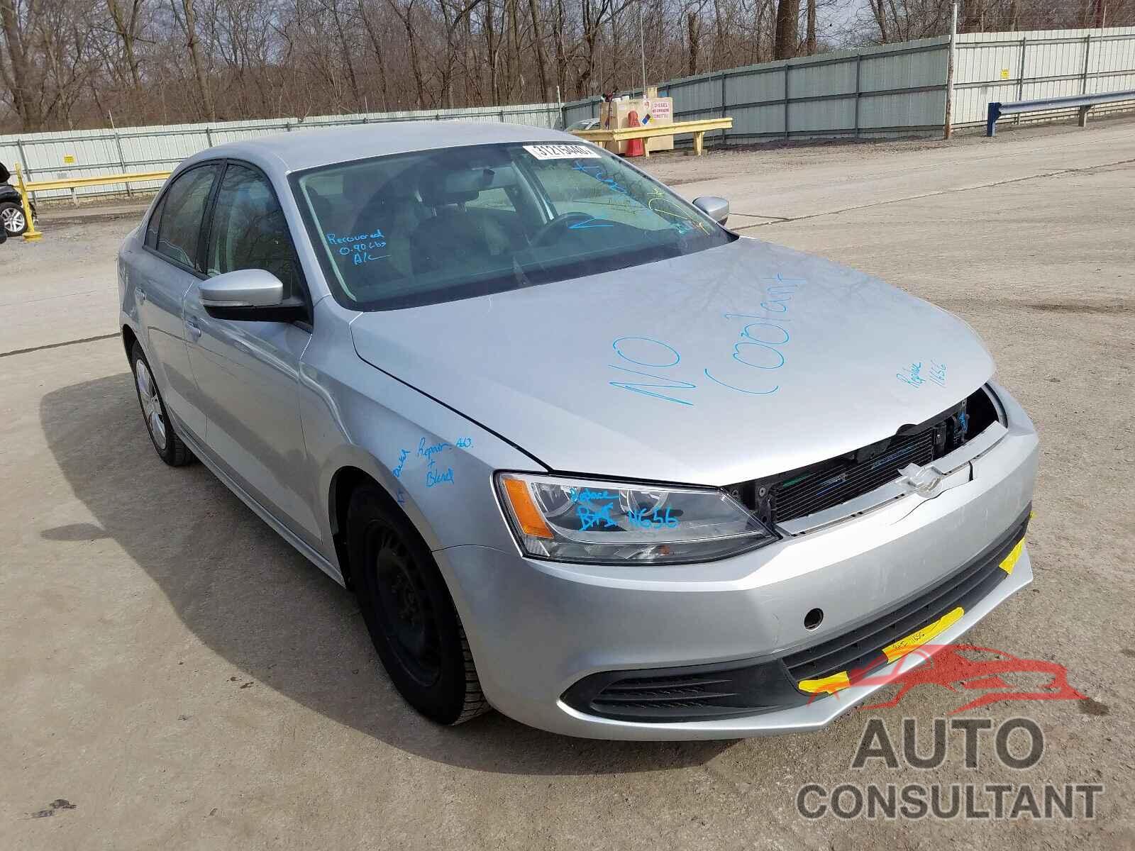 VOLKSWAGEN JETTA 2012 - 3VWDP7AJ9CM310868