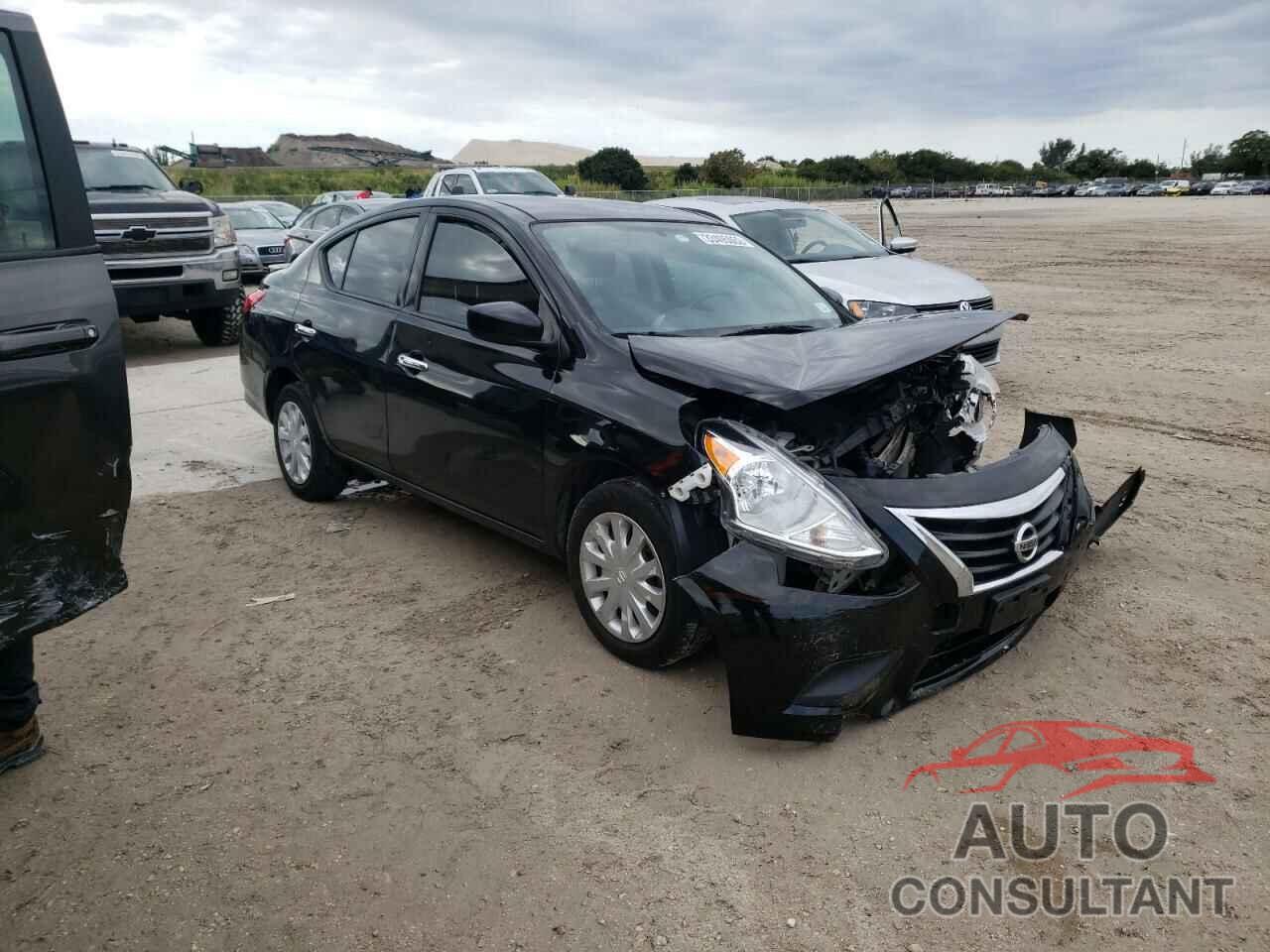 NISSAN VERSA 2019 - 3N1CN7AP7KL842166
