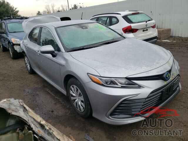 TOYOTA CAMRY 2021 - 4T1C31AK0MU568155