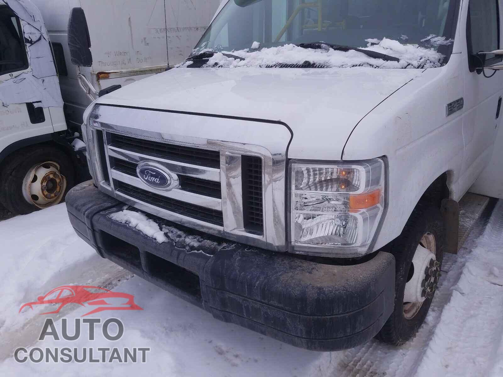 FORD ECONOLINE 2016 - 1FDFE4FS4GDC57821