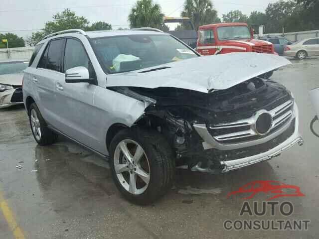 MERCEDES-BENZ GLE350 2017 - JF2SJADC5GH530137
