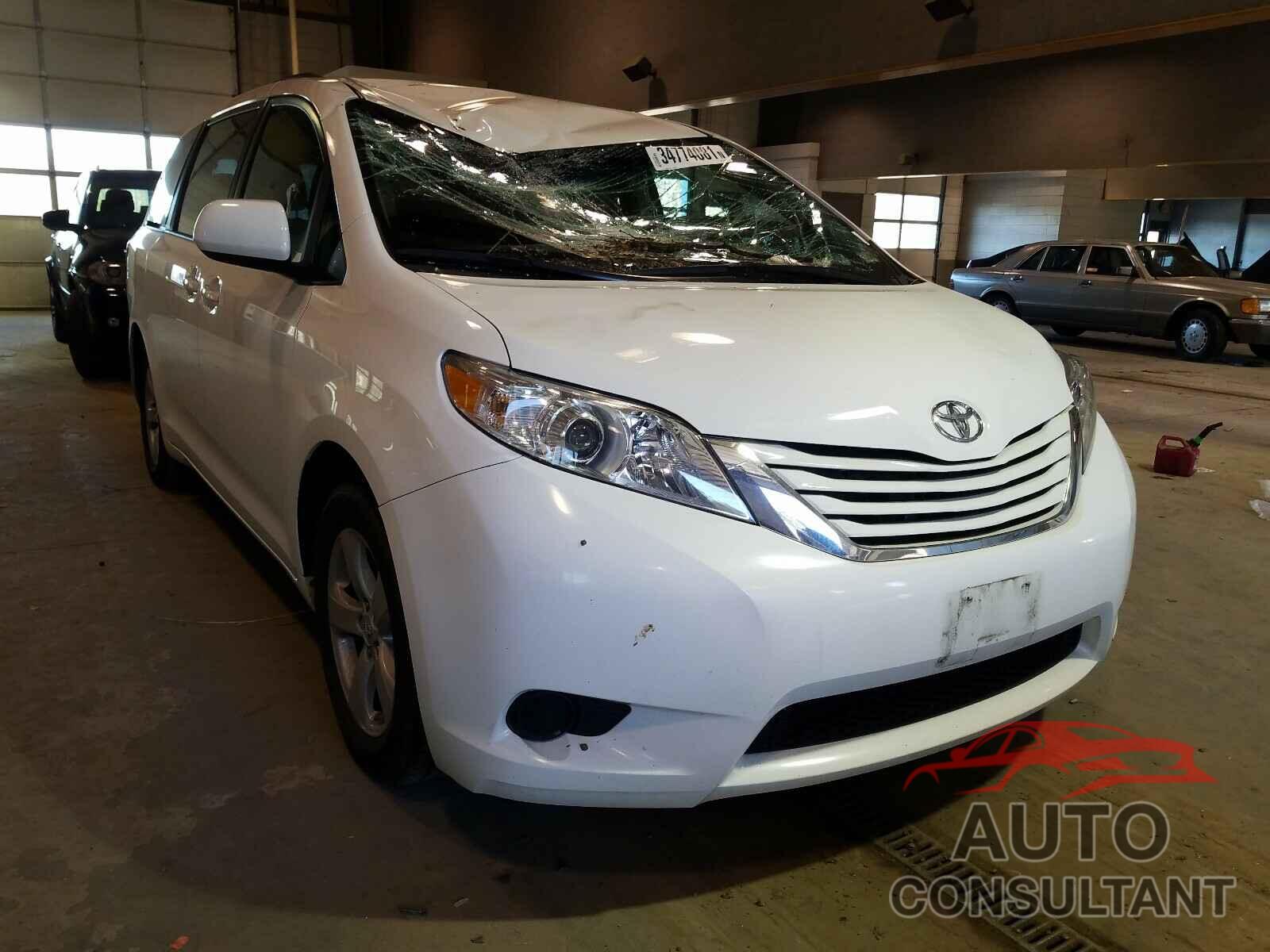 TOYOTA SIENNA 2017 - 5TDKZ3DC1HS877447