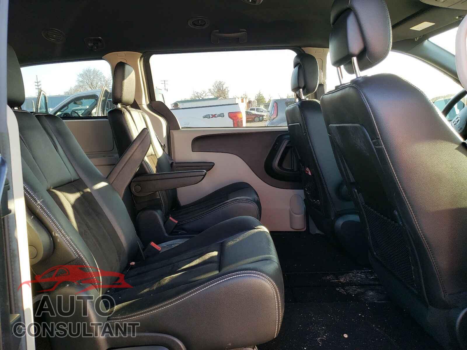 DODGE GRAND CARA 2019 - 2C4RDGCG8KR542646