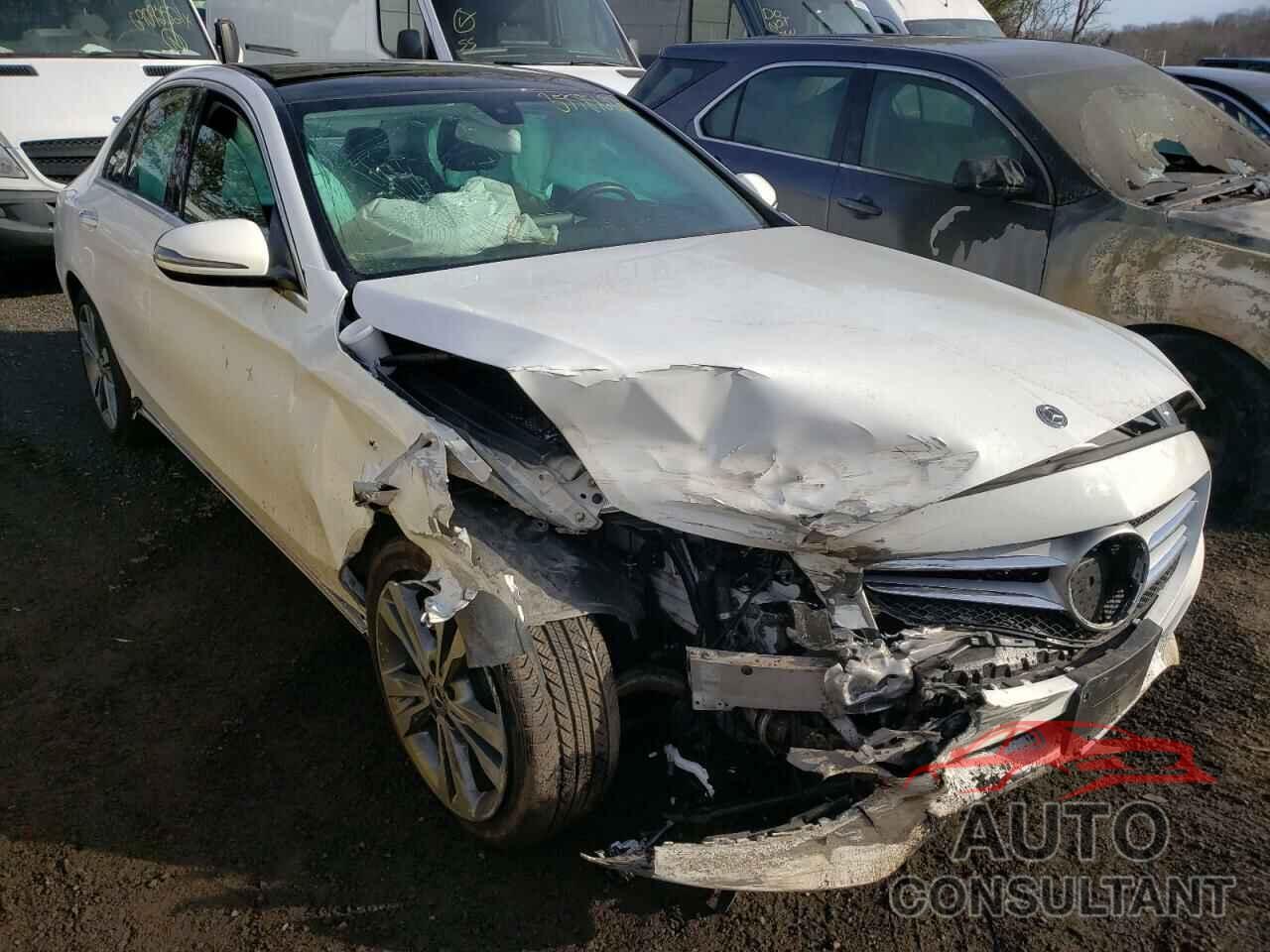 MERCEDES-BENZ C-CLASS 2018 - 55SWF4KB5JU251029