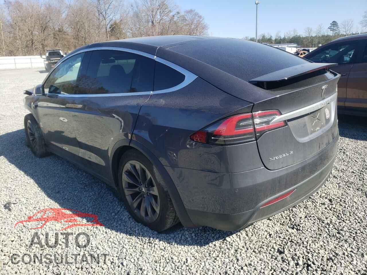 TESLA MODEL X 2018 - 5YJXCBE26JF091418