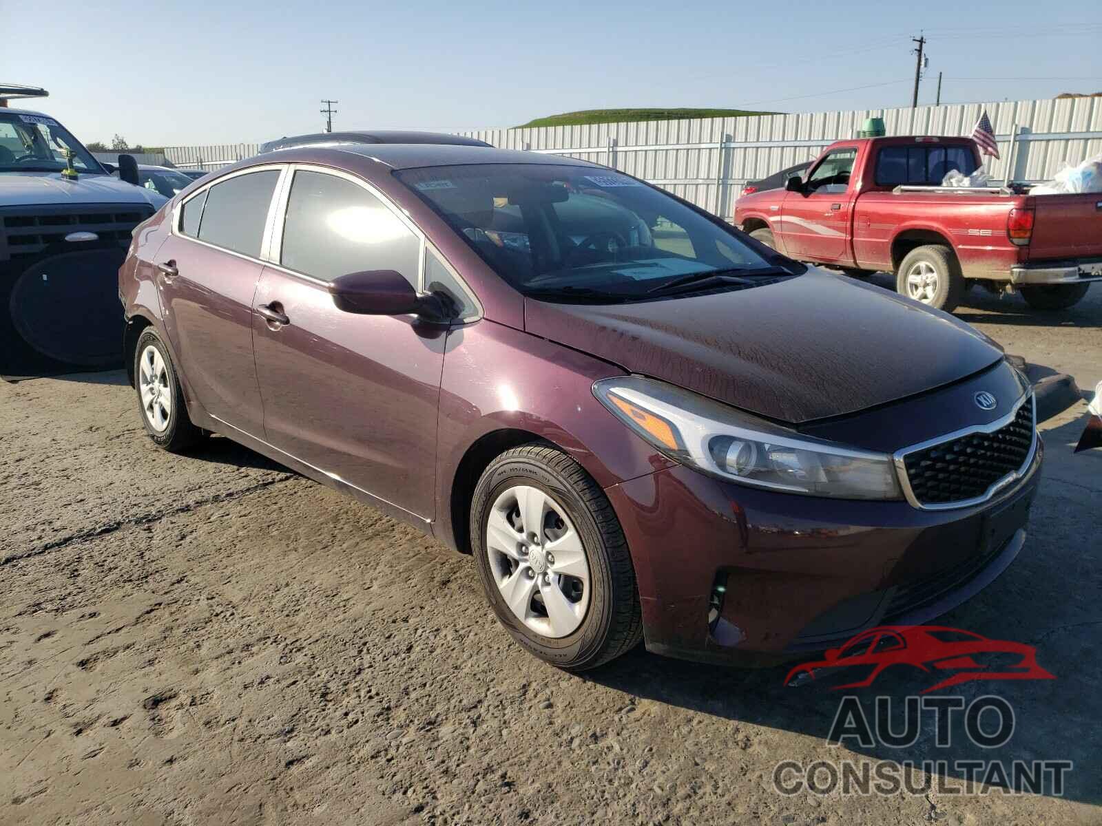 KIA FORTE 2018 - 3KPFL4A77JE250428