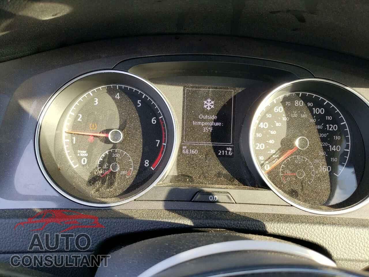 VOLKSWAGEN GOLF 2017 - 3VWH17AUXHM522425