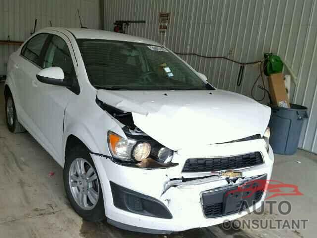 CHEVROLET SONIC 2015 - 1G1JC5SH9F4209744