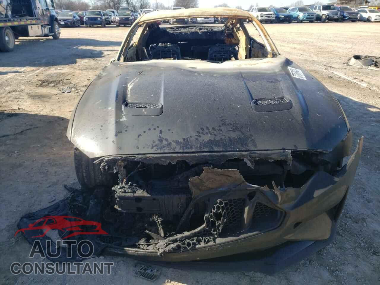 FORD MUSTANG 2021 - 1FA6P8CF3M5152048
