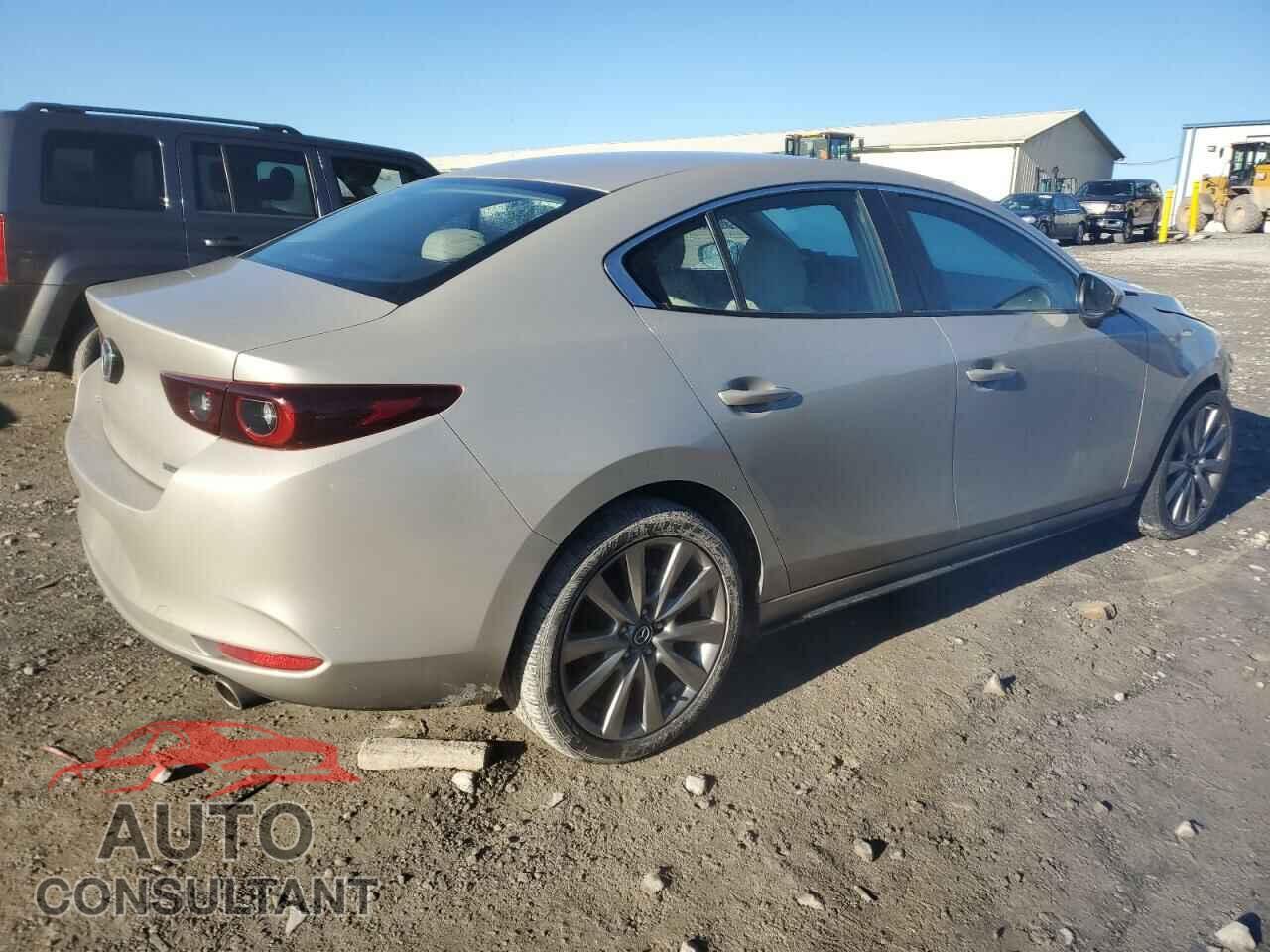 MAZDA 3 2022 - 3MZBPACL8NM314559